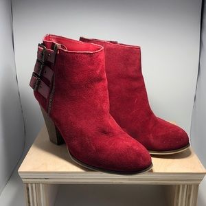 Kimchi Blue Red Suede Boots, size 7